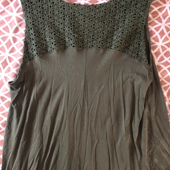 Old Navy Olive Green Crochet Tunic Tank - Picture 3 of 3